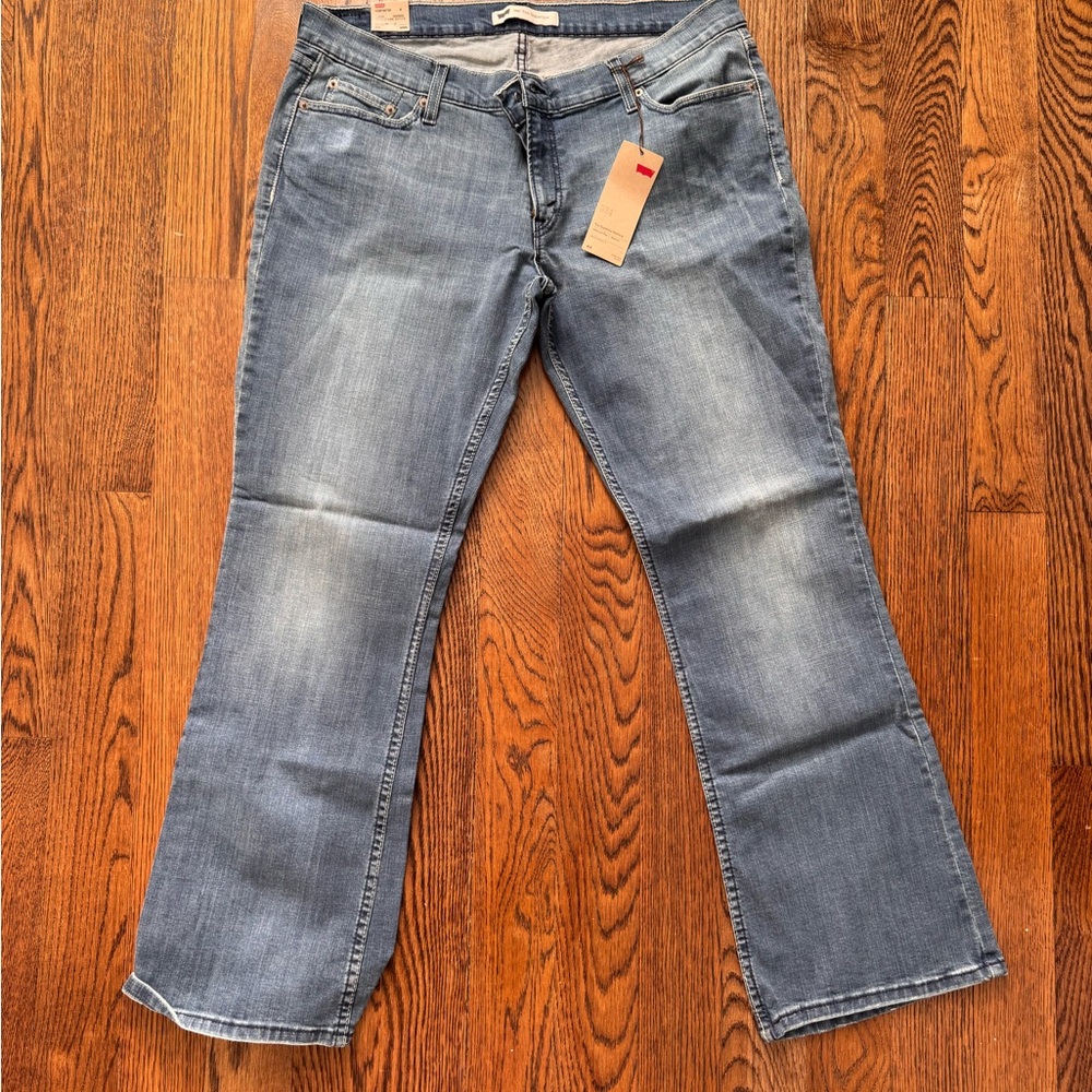 Levi’s Classic Blue Women's Jeans